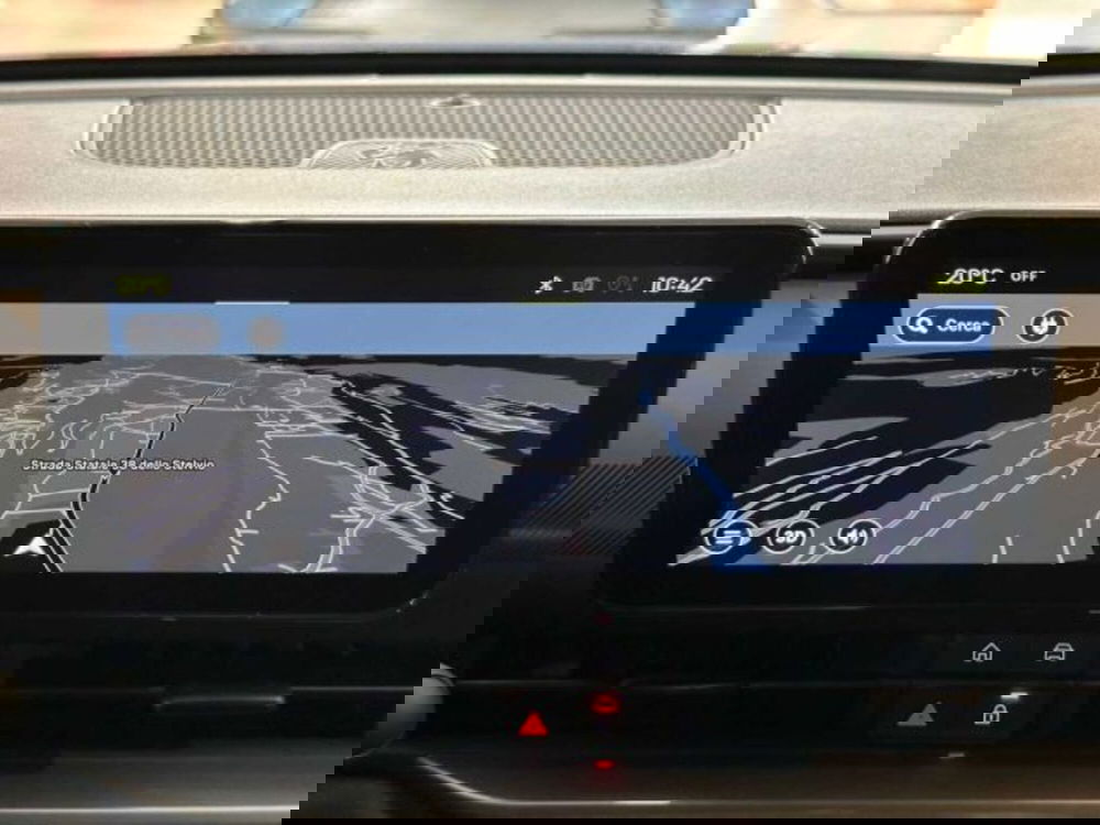 Abarth 600e nuova a Sondrio (17)