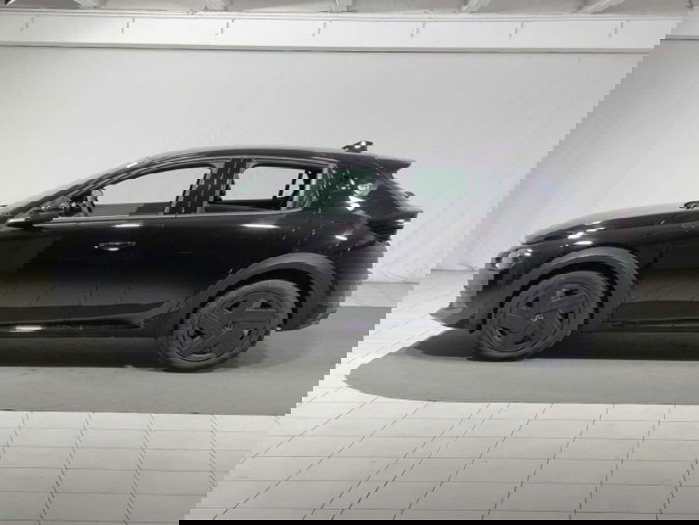 Lancia Ypsilon nuova a Sondrio (2)