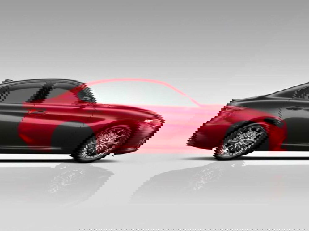 Alfa Romeo Giulia nuova a Sondrio (2)