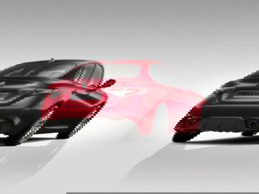 Alfa Romeo Giulia nuova a Sondrio (4)