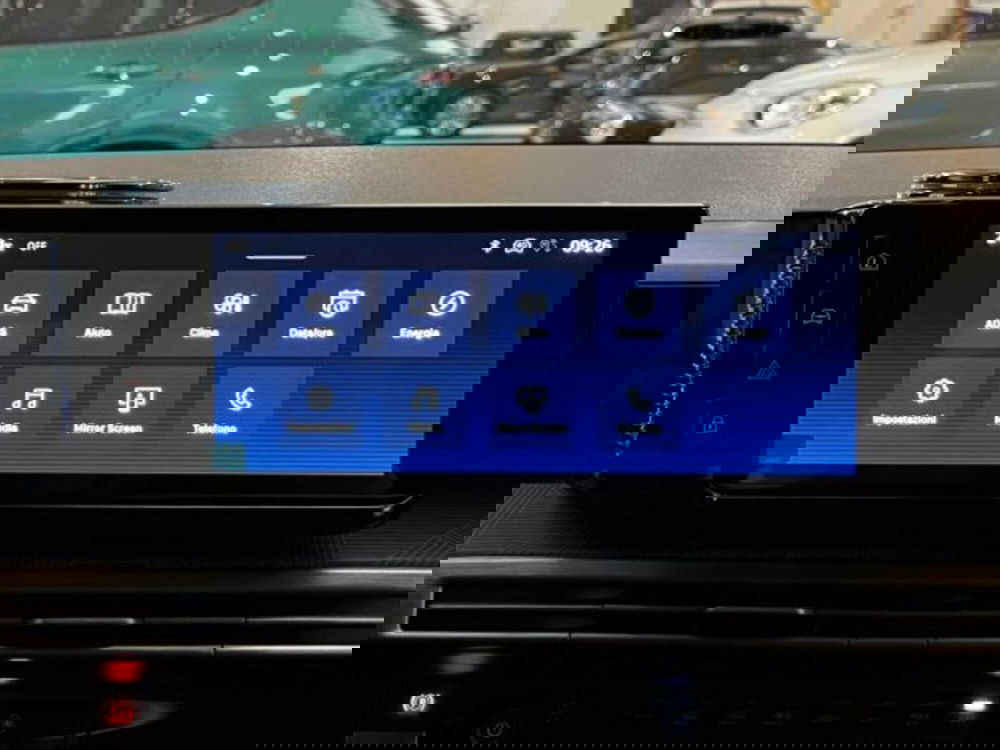 Lancia Ypsilon nuova a Sondrio (19)