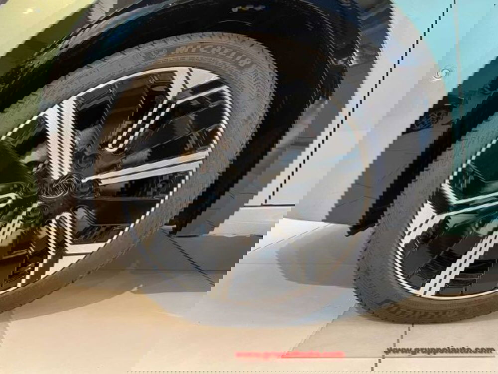 Lancia Ypsilon nuova a Sondrio (9)