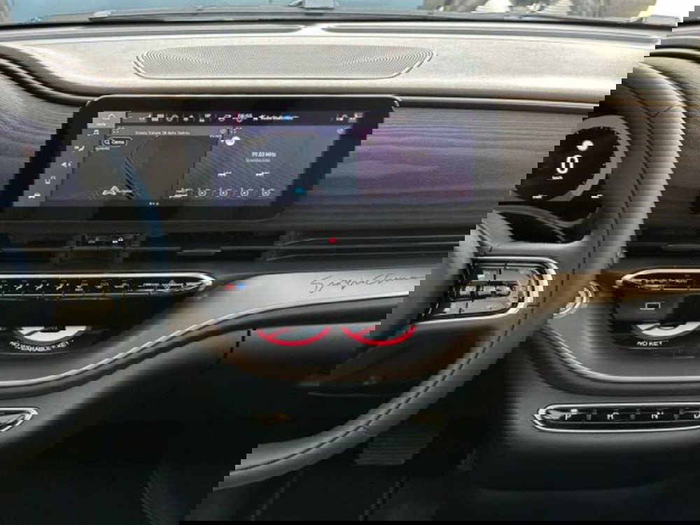 Fiat 500e nuova a Sondrio (12)