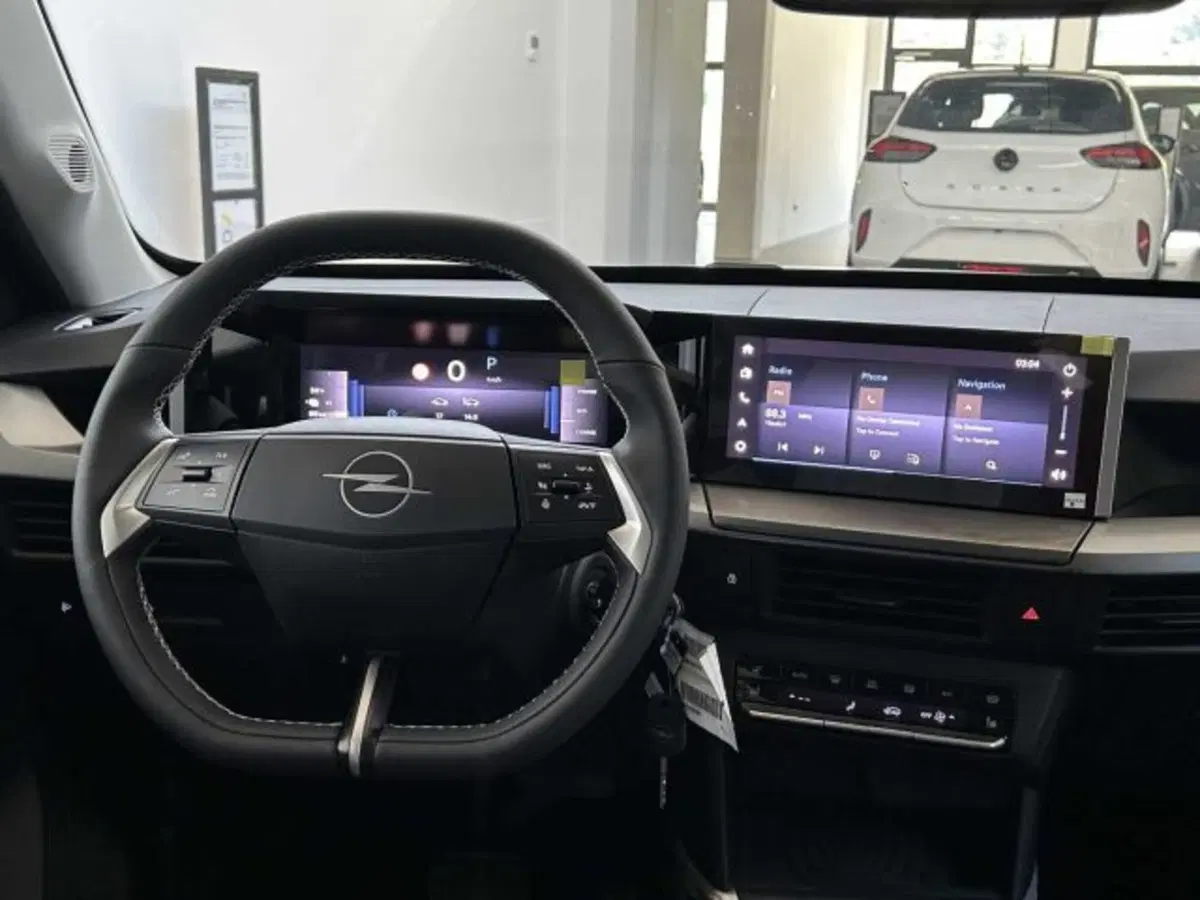 Opel Frontera nuova a Sondrio (12)