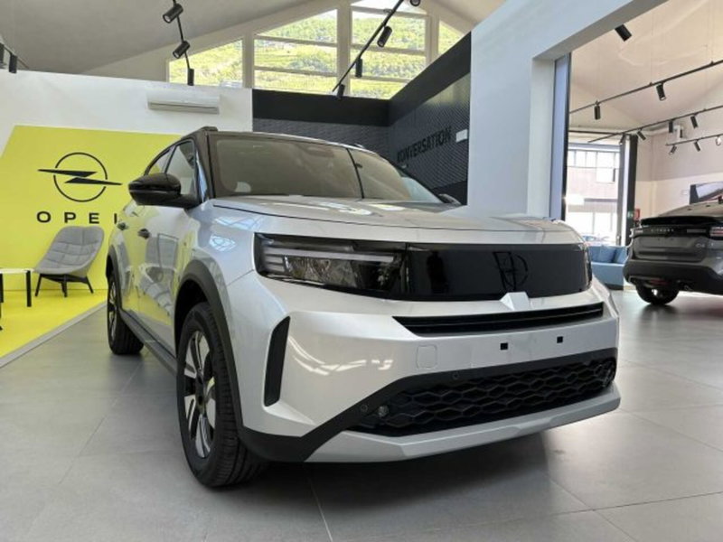 Opel Frontera nuova a Sondrio (6)