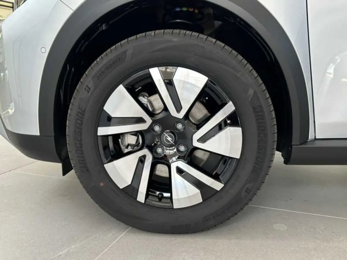 Opel Frontera nuova a Sondrio (8)