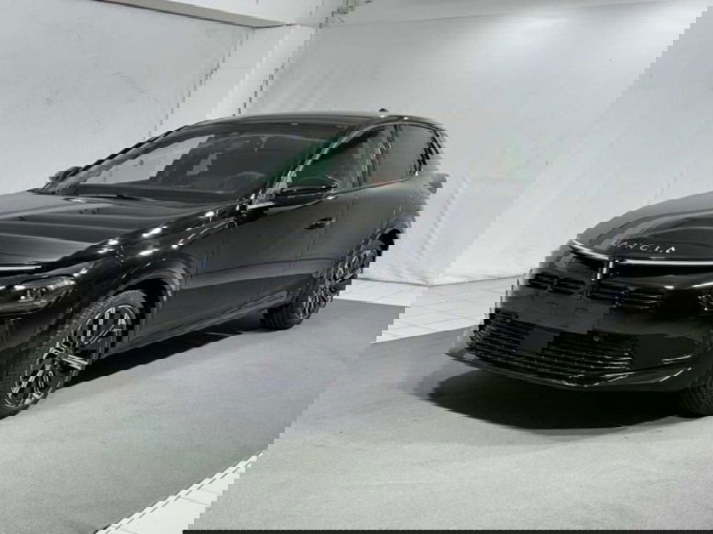 Lancia Ypsilon nuova a Sondrio