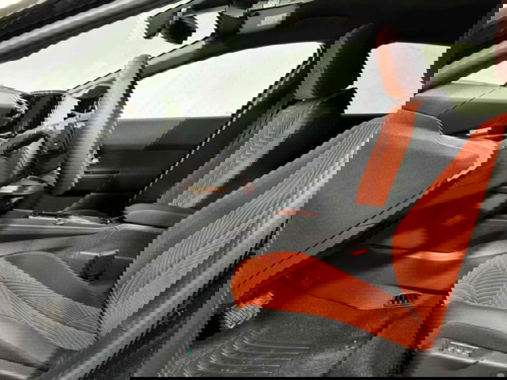 Lancia Ypsilon nuova a Sondrio (10)