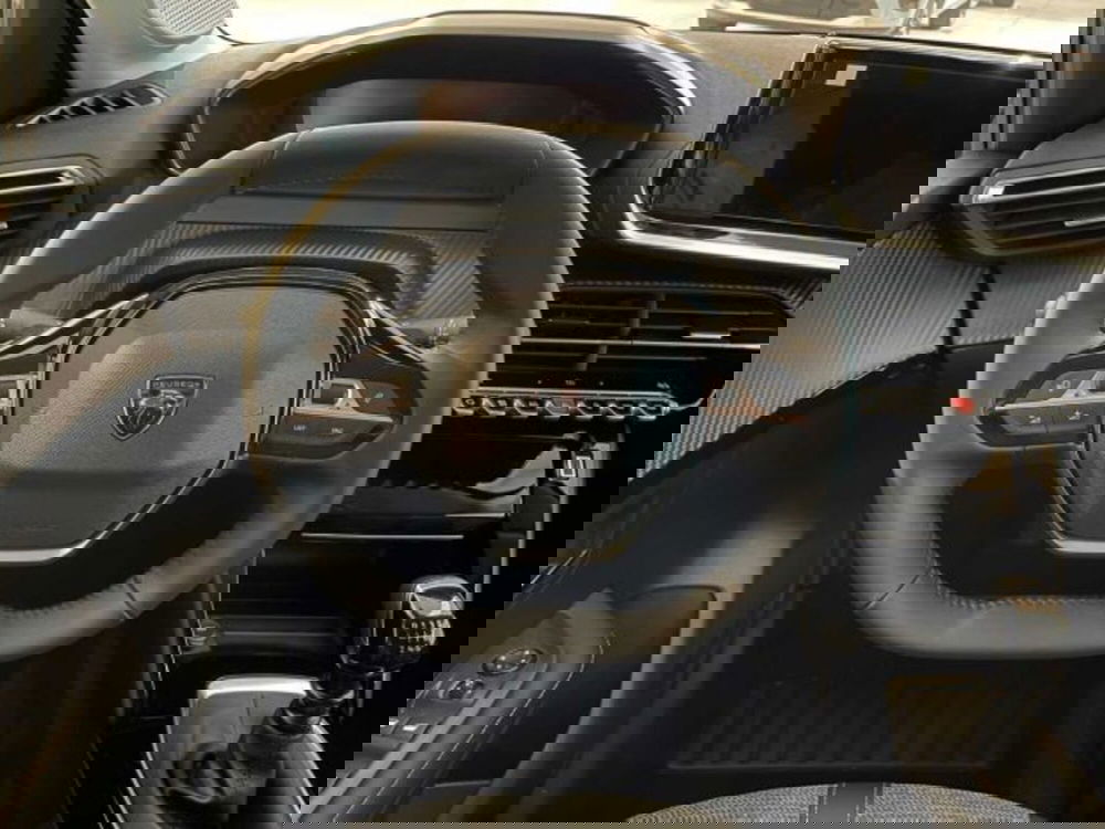 Peugeot 208 nuova a Sondrio (13)