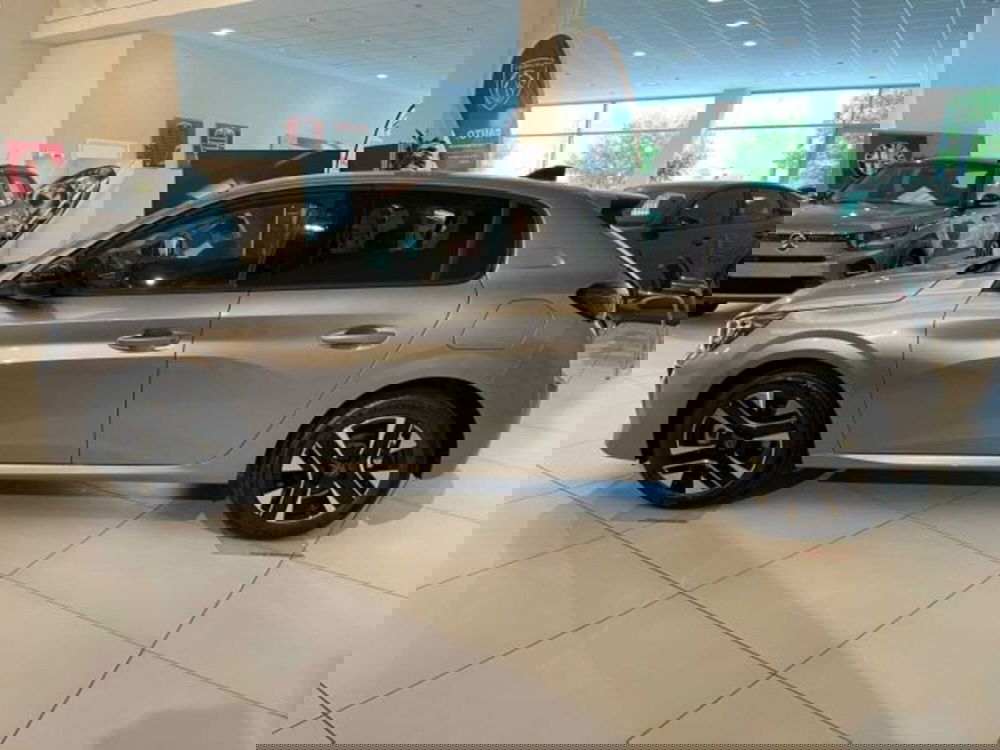 Peugeot 208 nuova a Sondrio (2)