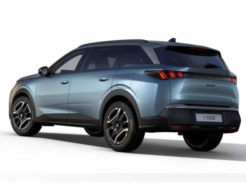 Peugeot 5008 nuova a Sondrio (2)