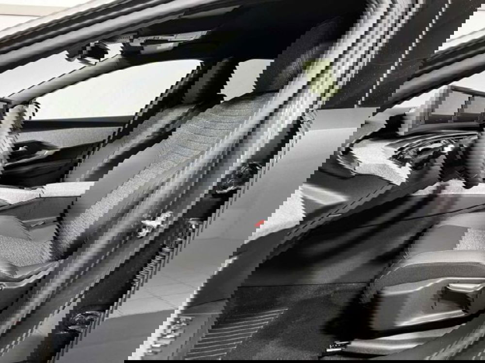 Peugeot 3008 nuova a Sondrio (10)