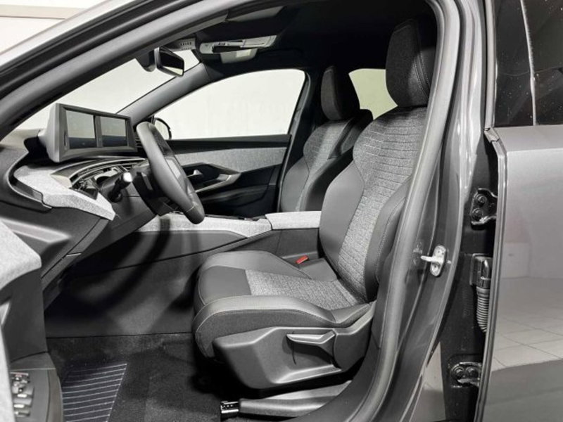 Peugeot 3008 nuova a Sondrio (9)