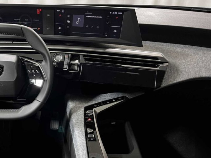 Peugeot 3008 nuova a Sondrio (11)