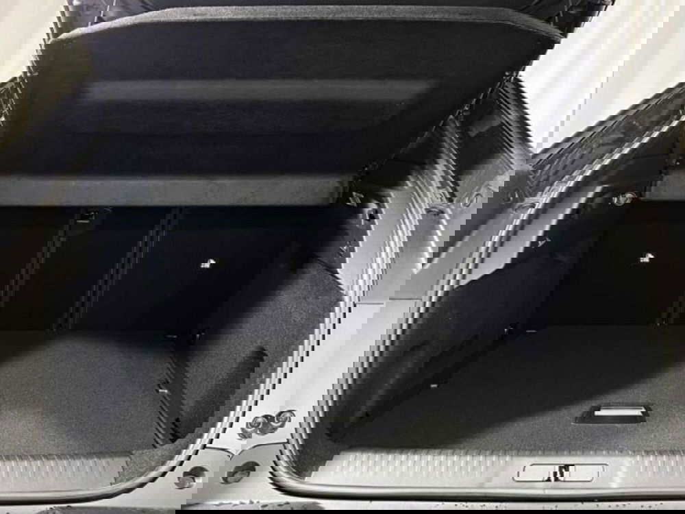 Peugeot 3008 nuova a Sondrio (15)