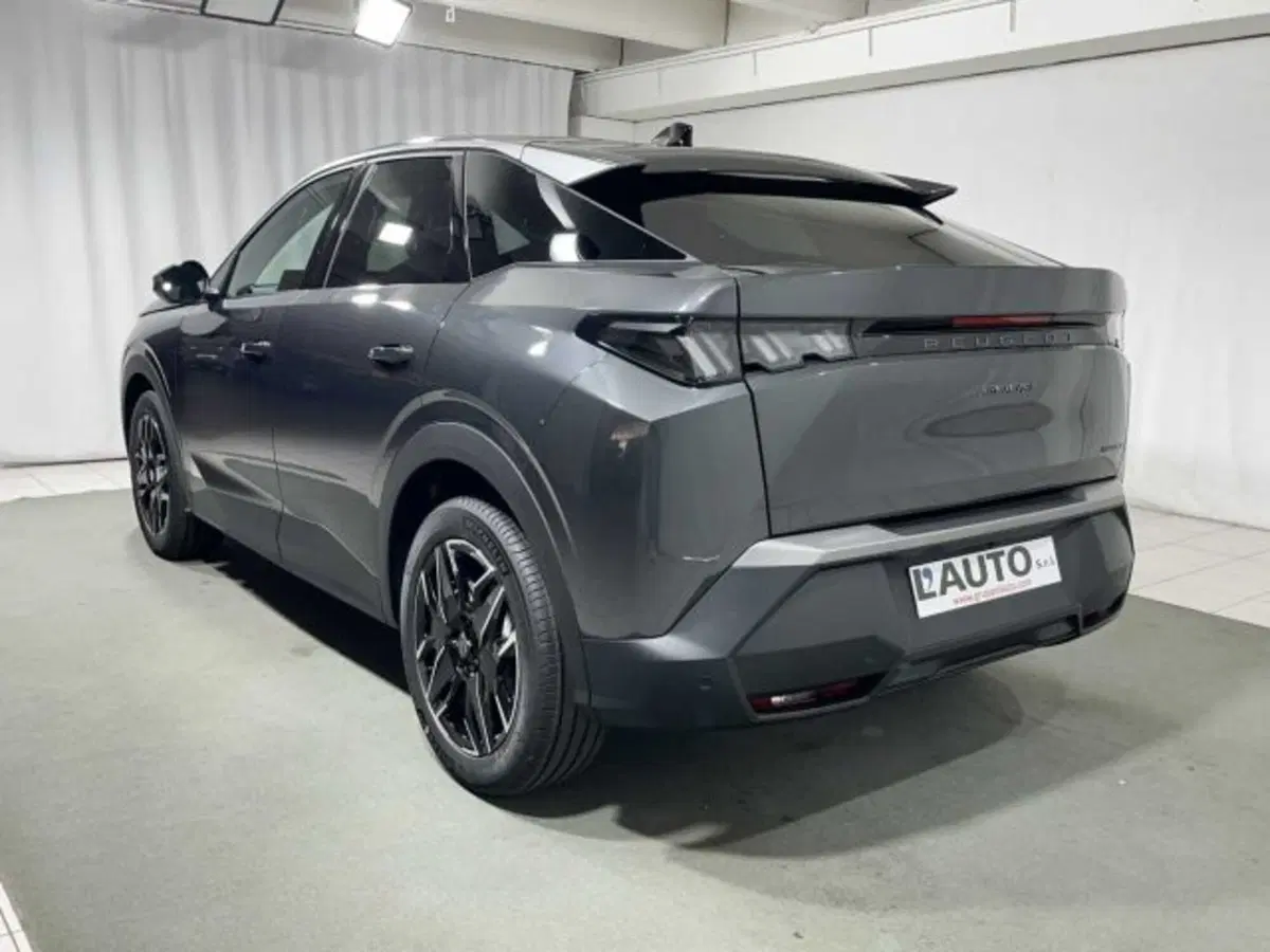 Peugeot 3008 nuova a Sondrio (2)