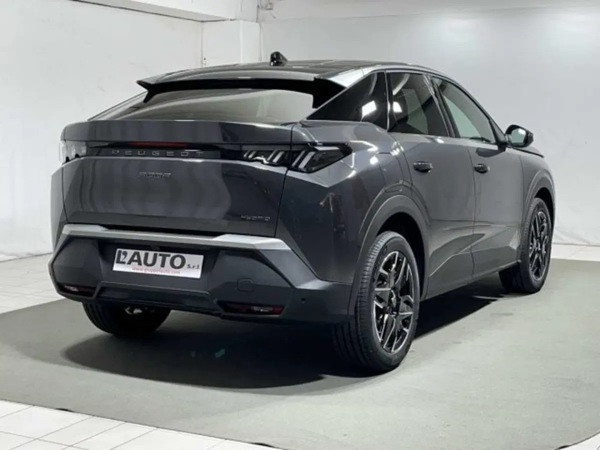 Peugeot 3008 nuova a Sondrio (4)