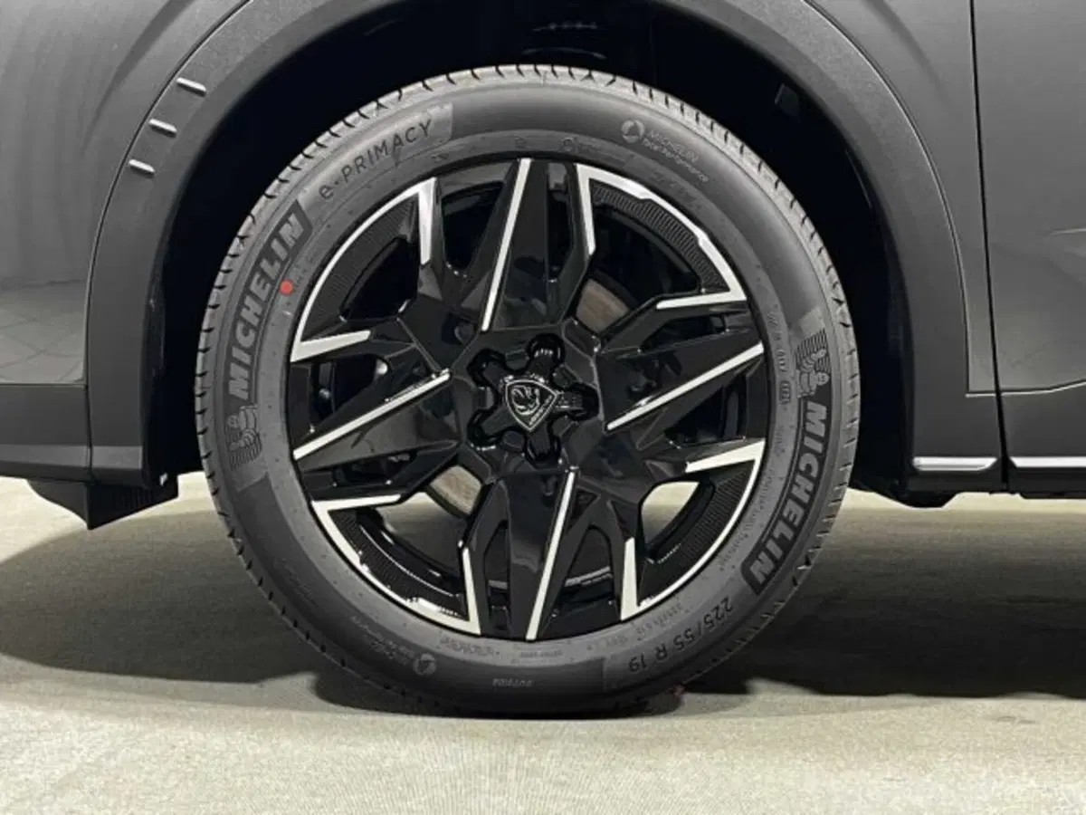 Peugeot 3008 nuova a Sondrio (8)