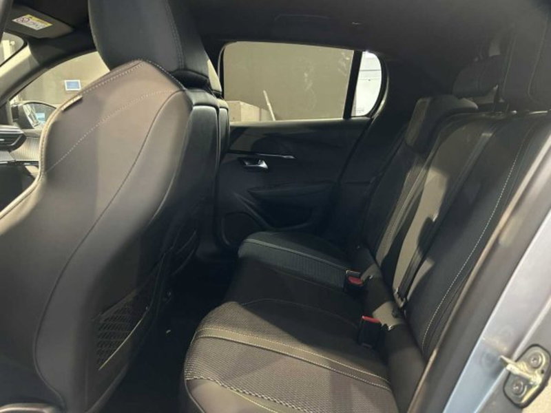 Peugeot 208 nuova a Sondrio (10)