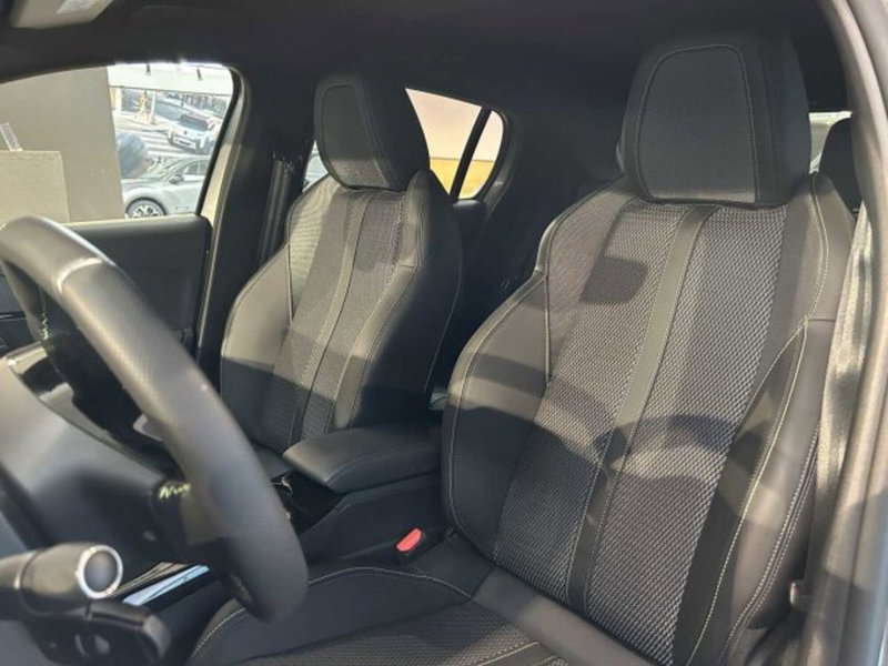 Peugeot 208 nuova a Sondrio (17)