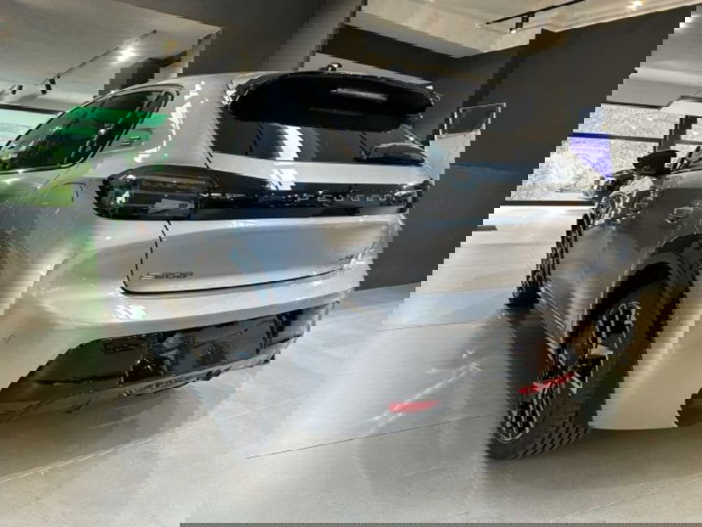 Peugeot 208 nuova a Sondrio (4)