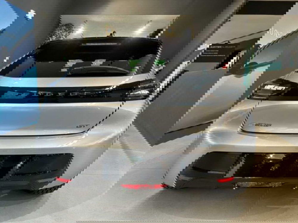 Peugeot 208 nuova a Sondrio (5)