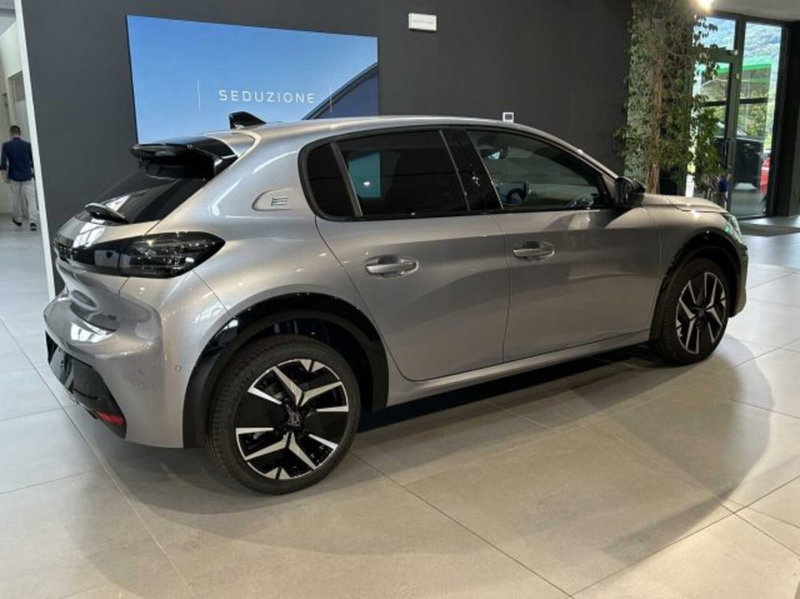 Peugeot 208 nuova a Sondrio (7)