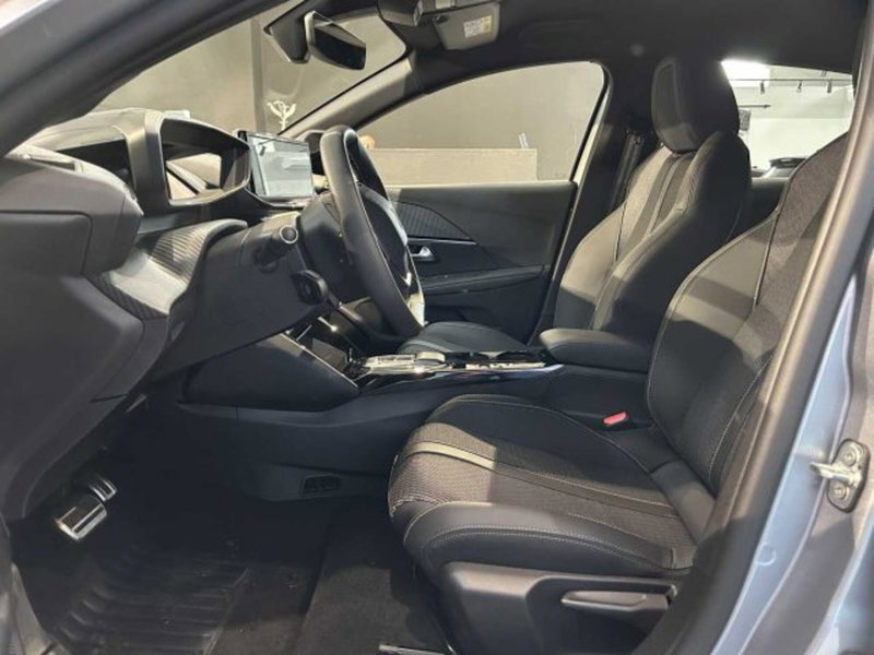 Peugeot 208 nuova a Sondrio (9)