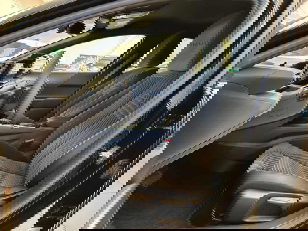 Lancia Ypsilon nuova a Sondrio (10)