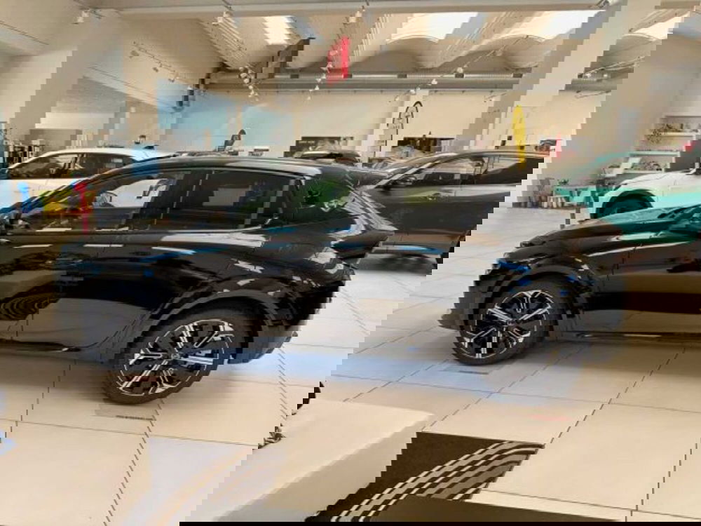 Lancia Ypsilon nuova a Sondrio (2)