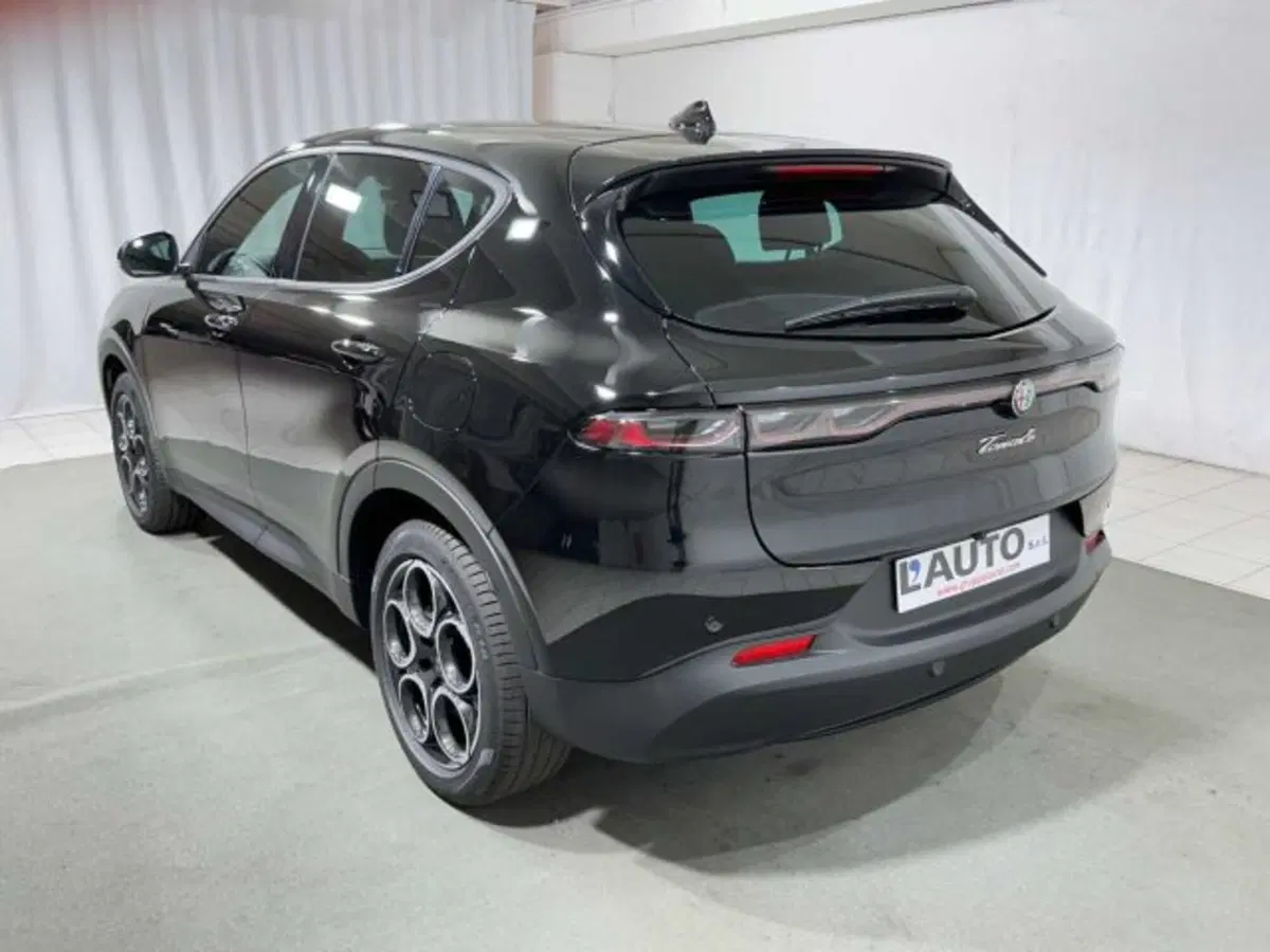 Alfa Romeo Tonale nuova a Sondrio (2)