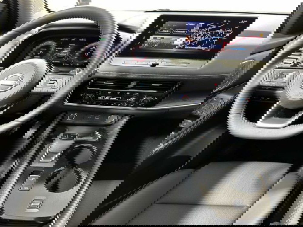 Nissan X-Trail nuova a Sondrio (13)