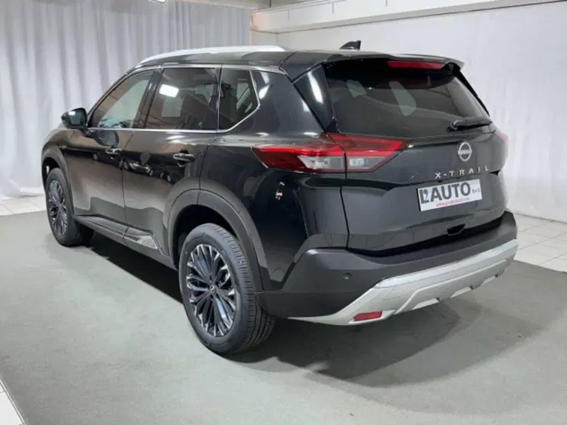 Nissan X-Trail nuova a Sondrio