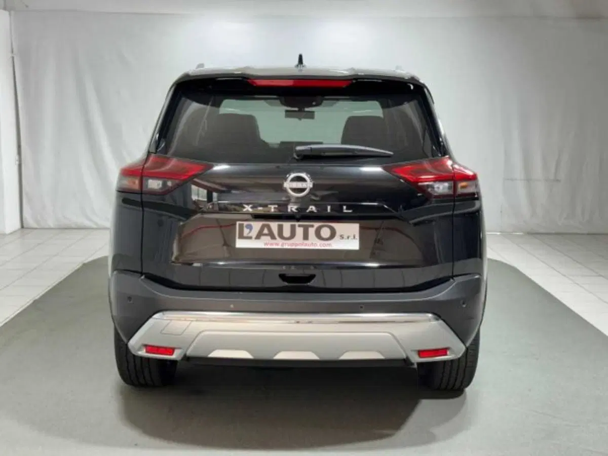 Nissan X-Trail nuova a Sondrio (2)