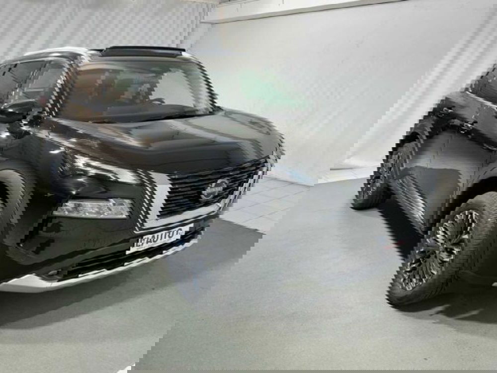 Nissan X-Trail nuova a Sondrio (7)