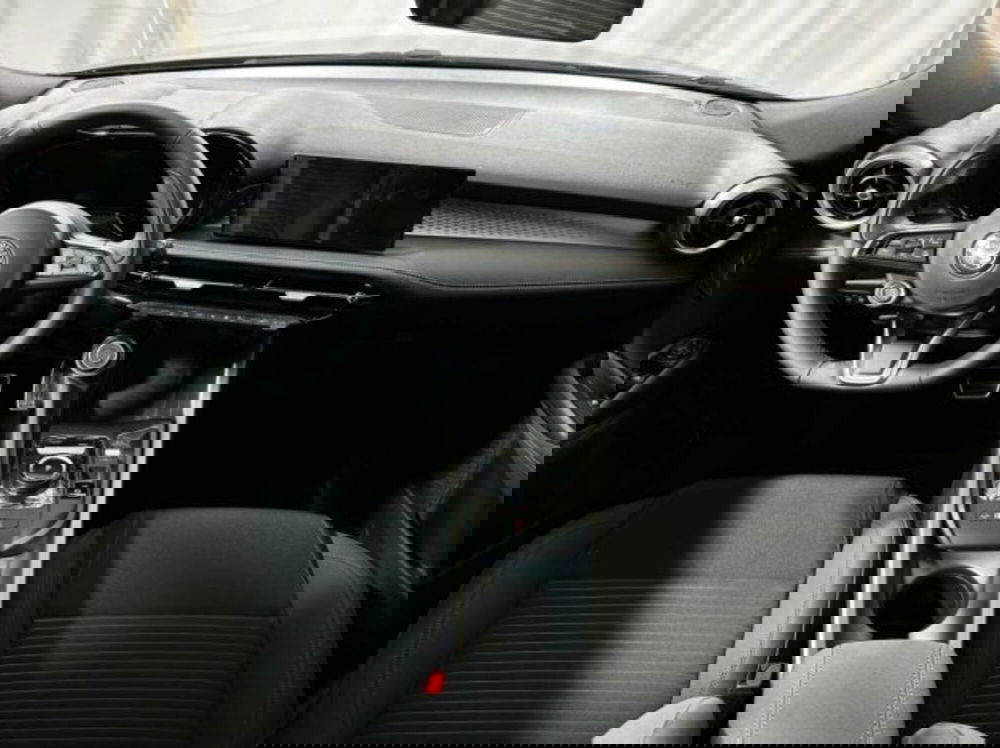 Alfa Romeo Tonale nuova a Sondrio (12)