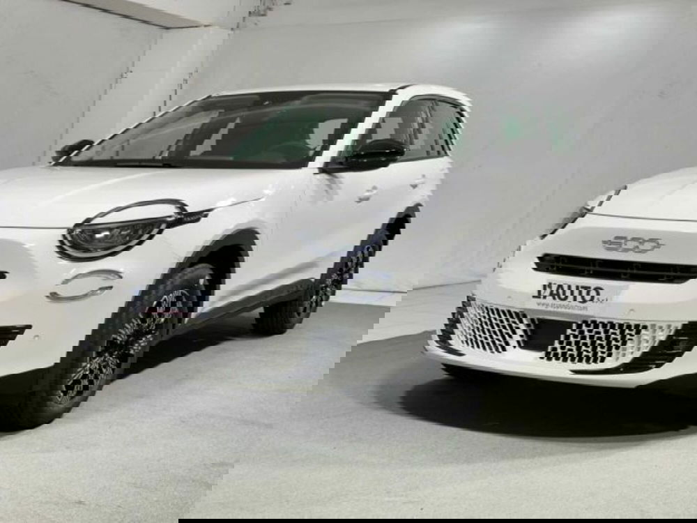 Fiat 600 nuova a Sondrio