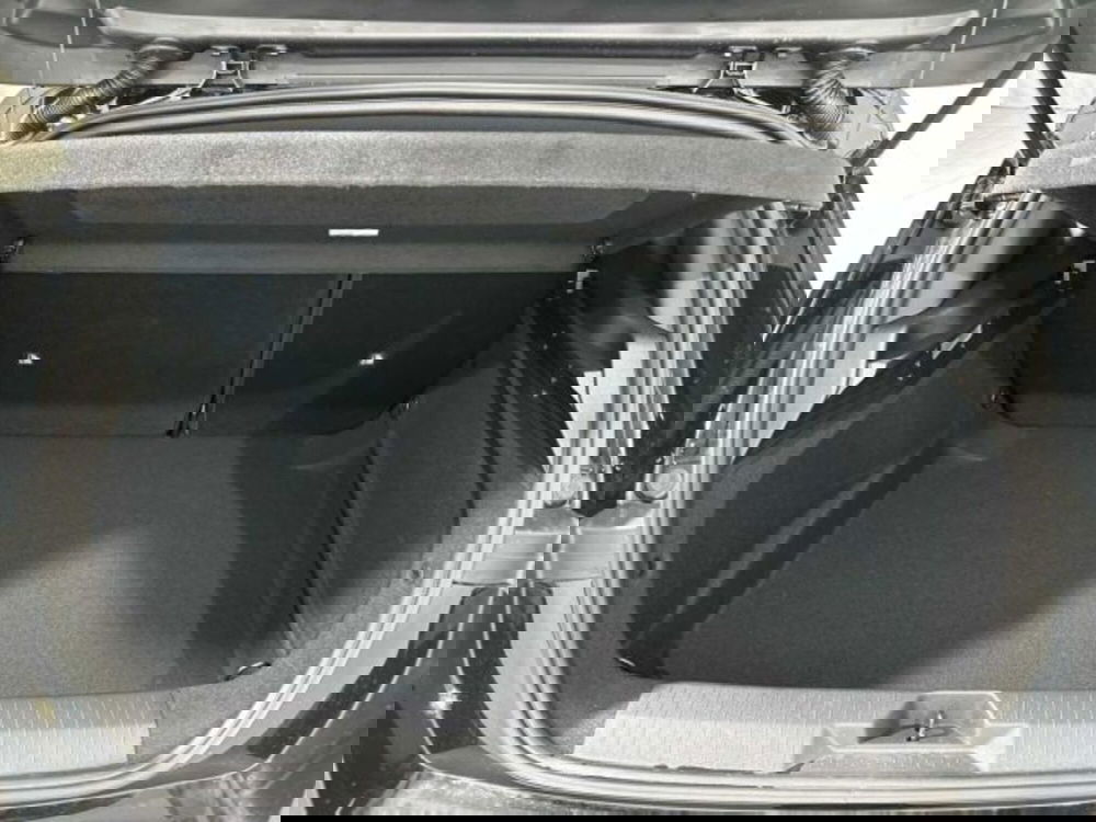 Opel Astra nuova a Sondrio (15)