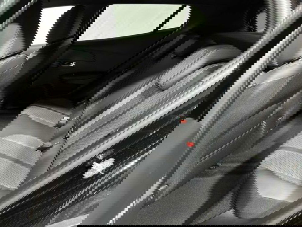 Peugeot 2008 nuova a Sondrio (11)