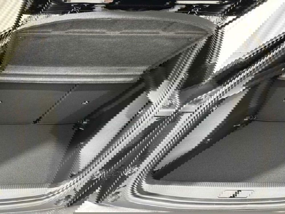 Peugeot 2008 nuova a Sondrio (15)