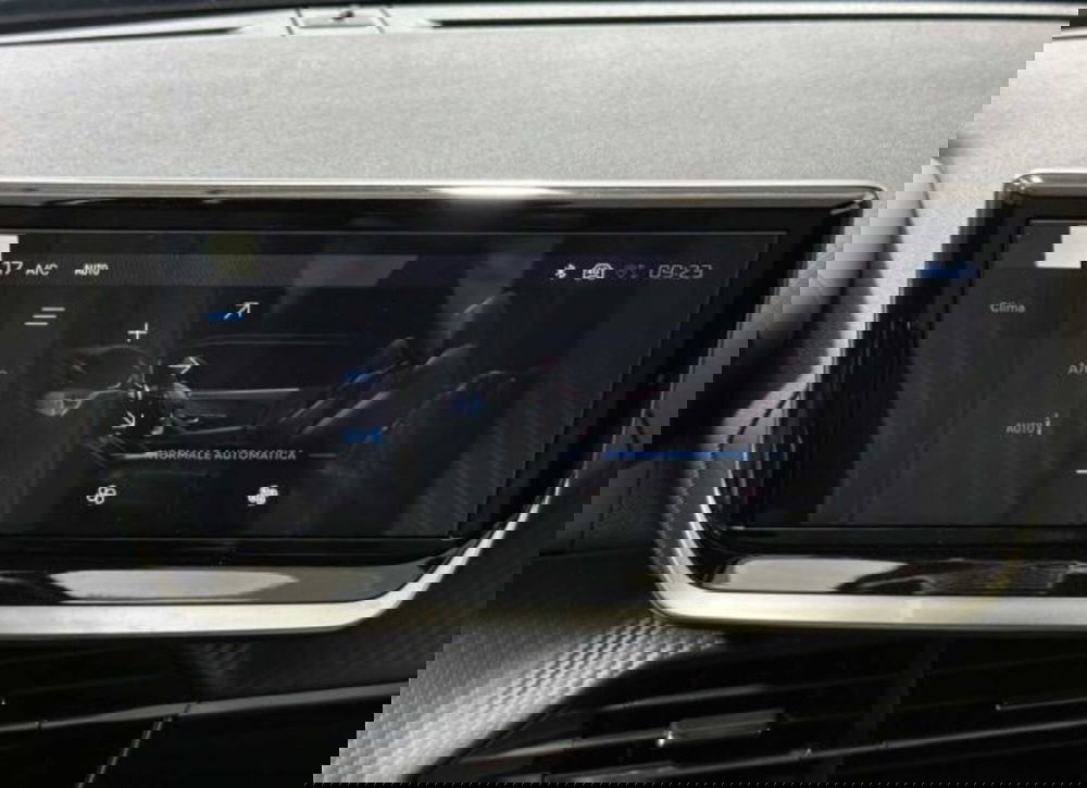 Peugeot 2008 nuova a Sondrio (20)