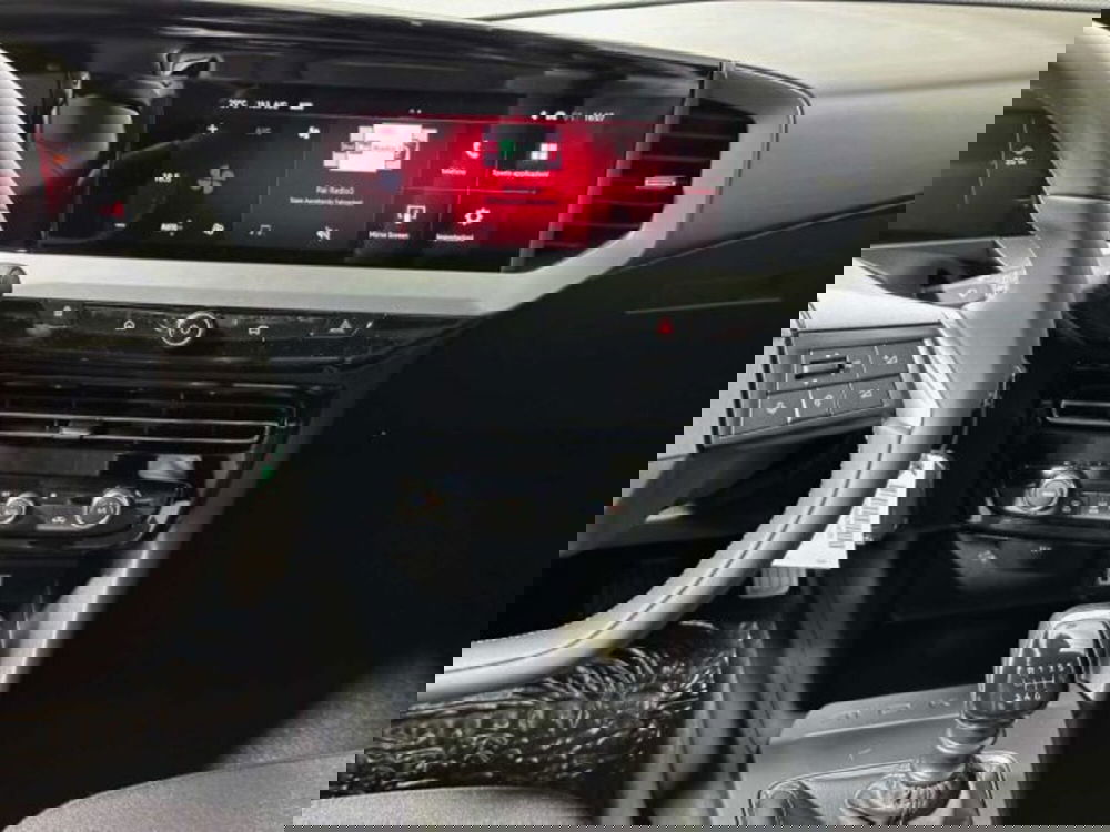 Opel Mokka nuova a Sondrio (14)