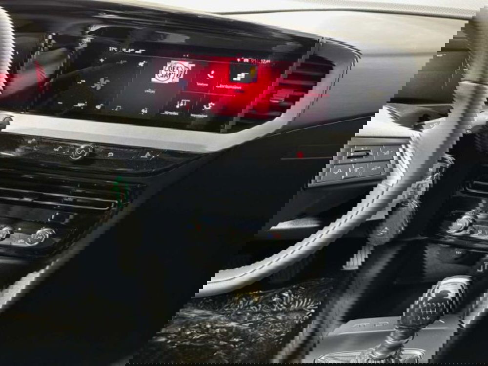 Opel Mokka nuova a Sondrio (14)