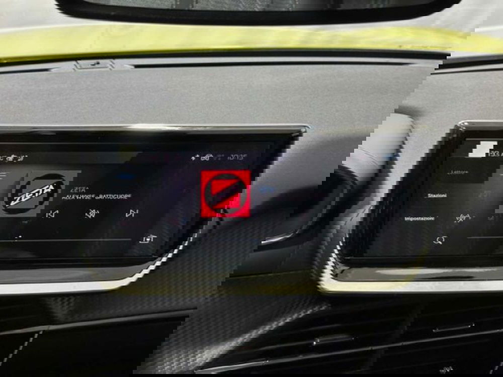 Peugeot 208 nuova a Sondrio (20)