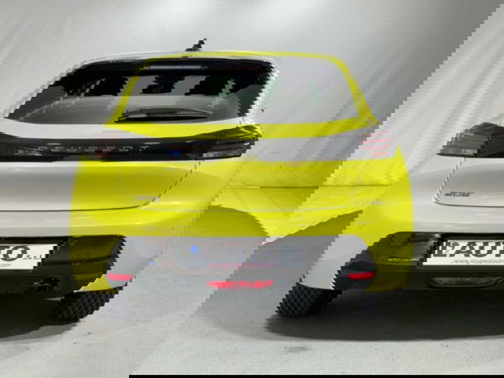 Peugeot 208 nuova a Sondrio (4)