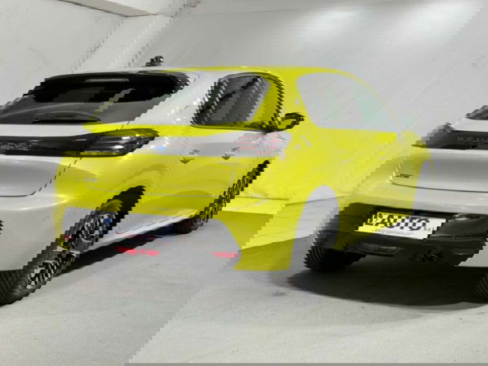 Peugeot 208 nuova a Sondrio (5)