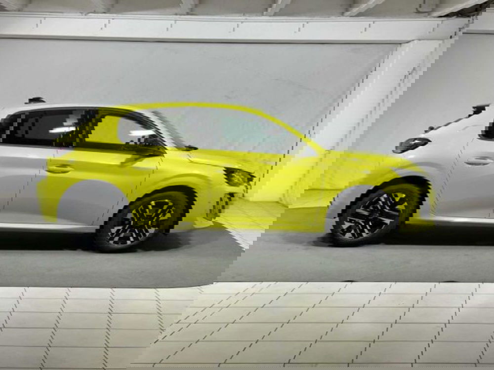 Peugeot 208 nuova a Sondrio (6)