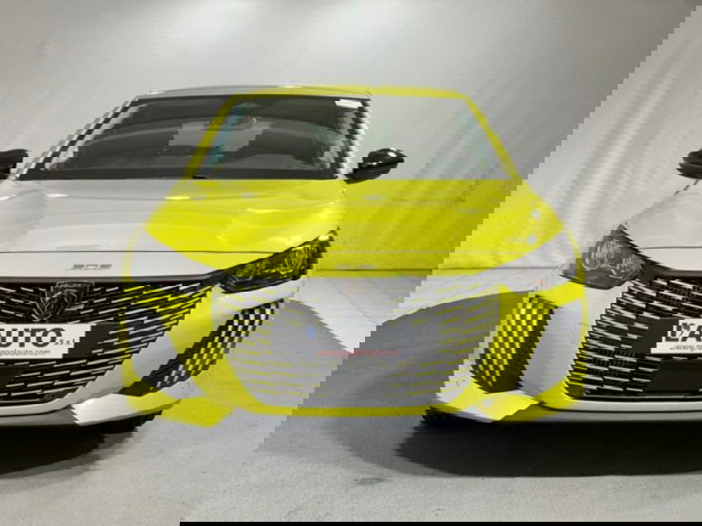 Peugeot 208 nuova a Sondrio (8)