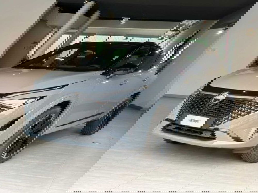 Nissan Qashqai nuova a Sondrio