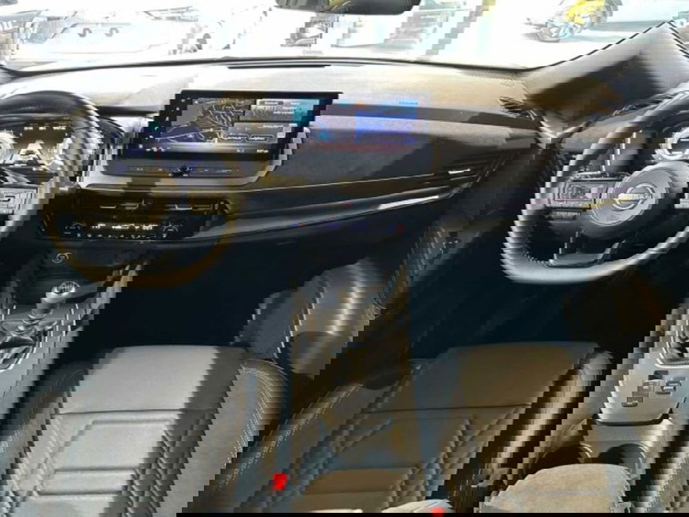 Nissan Qashqai nuova a Sondrio (12)